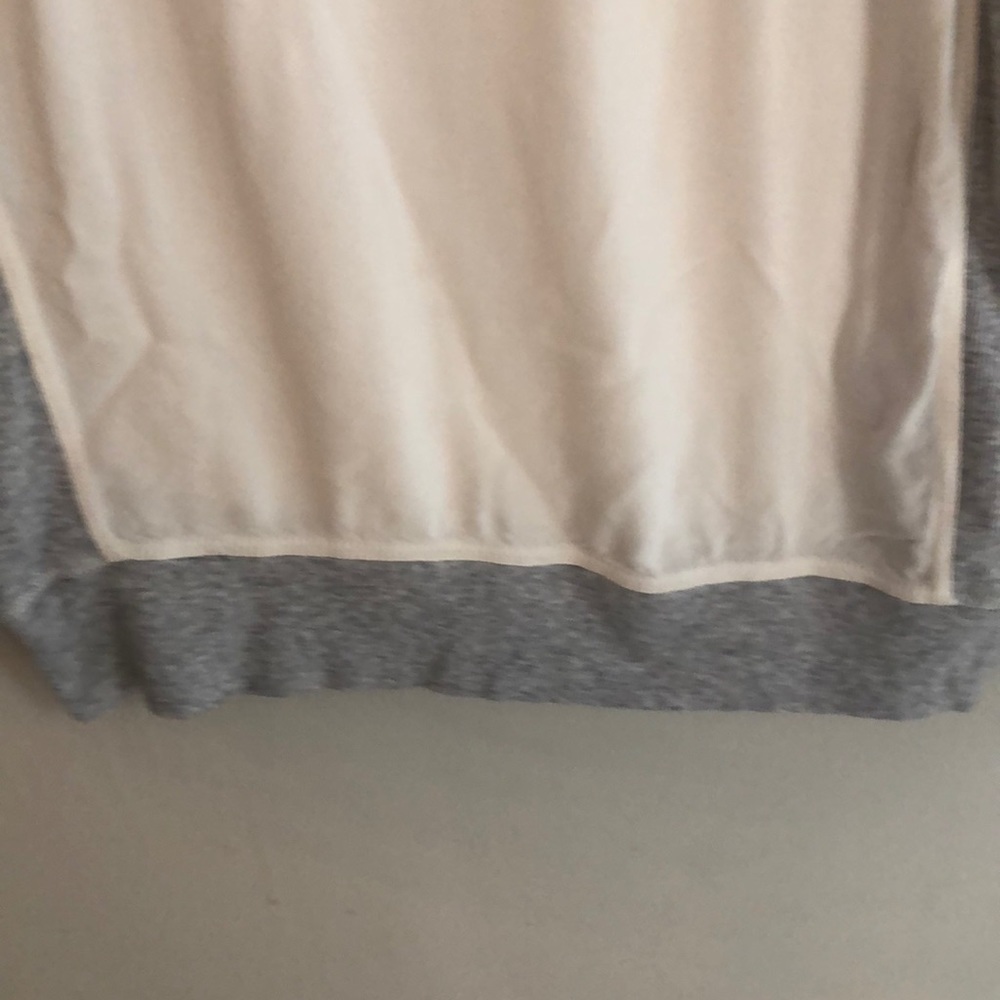 Pullover top - Picture 4 of 6